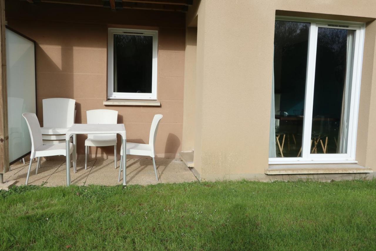 Charmant 2 Pieces Proche D Honfleur, Piscine En Saison, Parking Gratuit, Wifi Équemauville Екстериор снимка