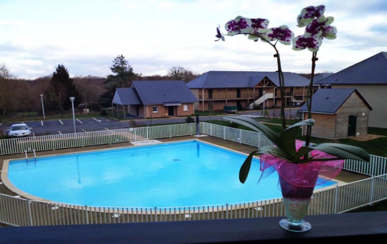 Charmant 2 Pieces Proche D Honfleur, Piscine En Saison, Parking Gratuit, Wifi Équemauville Екстериор снимка